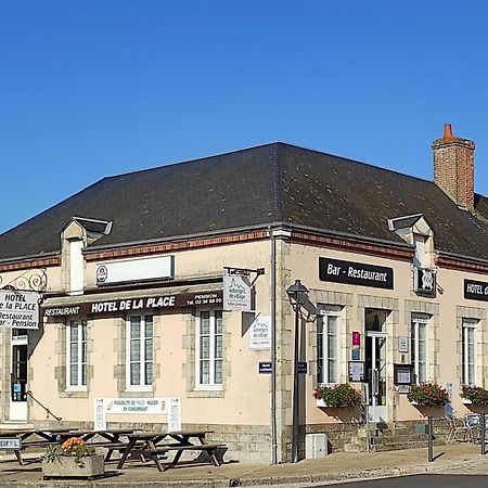 Hotel De La Place Germigny-des-Prés Eksteriør billede