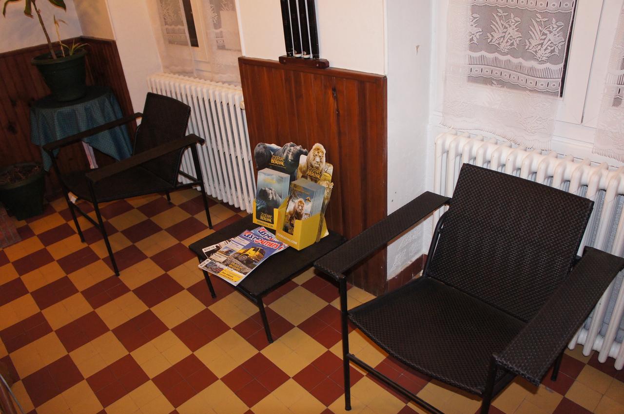 Hotel De La Place Germigny-des-Prés Eksteriør billede